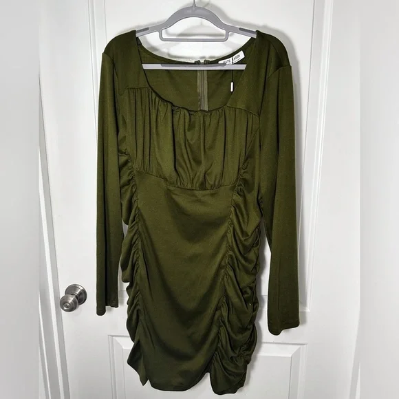 Kate Kasin Ruched Sides Deep Green Long Sleeve Midi Dress Size 2XL - Picture 1 of 6